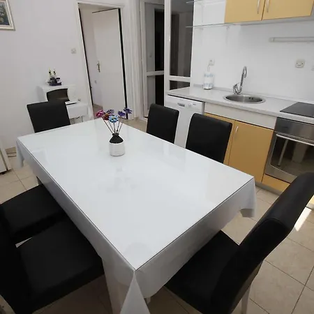 Apartment Glavina With Private Pool Makarska Exterior foto