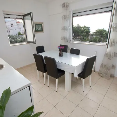 Apartment Glavina With Private Pool Makarska Exterior foto