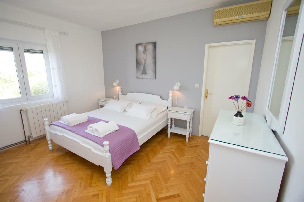 Glavina With Private Pool *