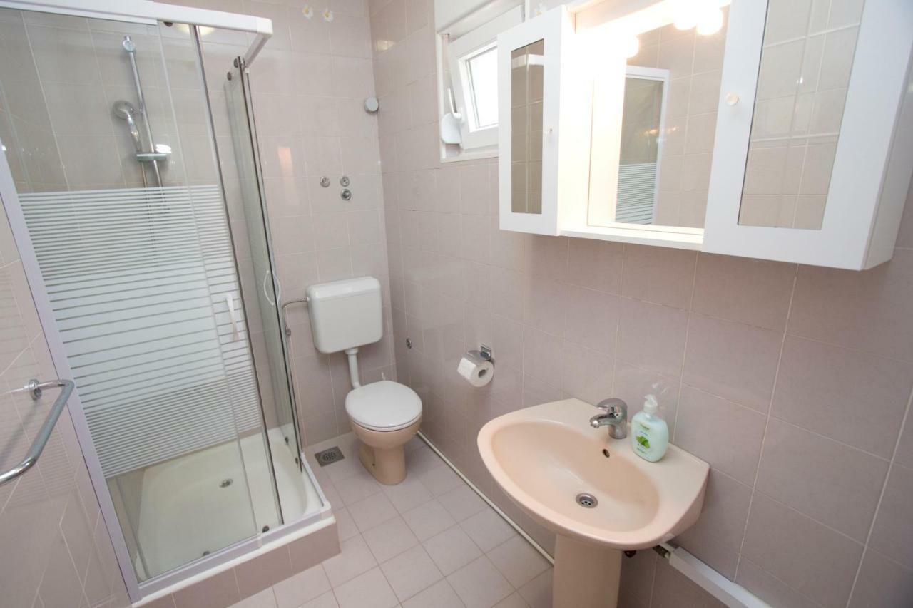 Glavina With Private Pool *